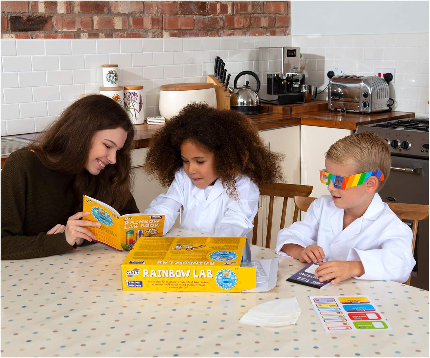 Galt Toys, Laboratório de Ciências, Kit de Ciências para Crianças, a partir de 6 anos e Brinquedos, Laboratório Arco-Íris, Kit de Ciências para Crianças, a partir de 5 anos