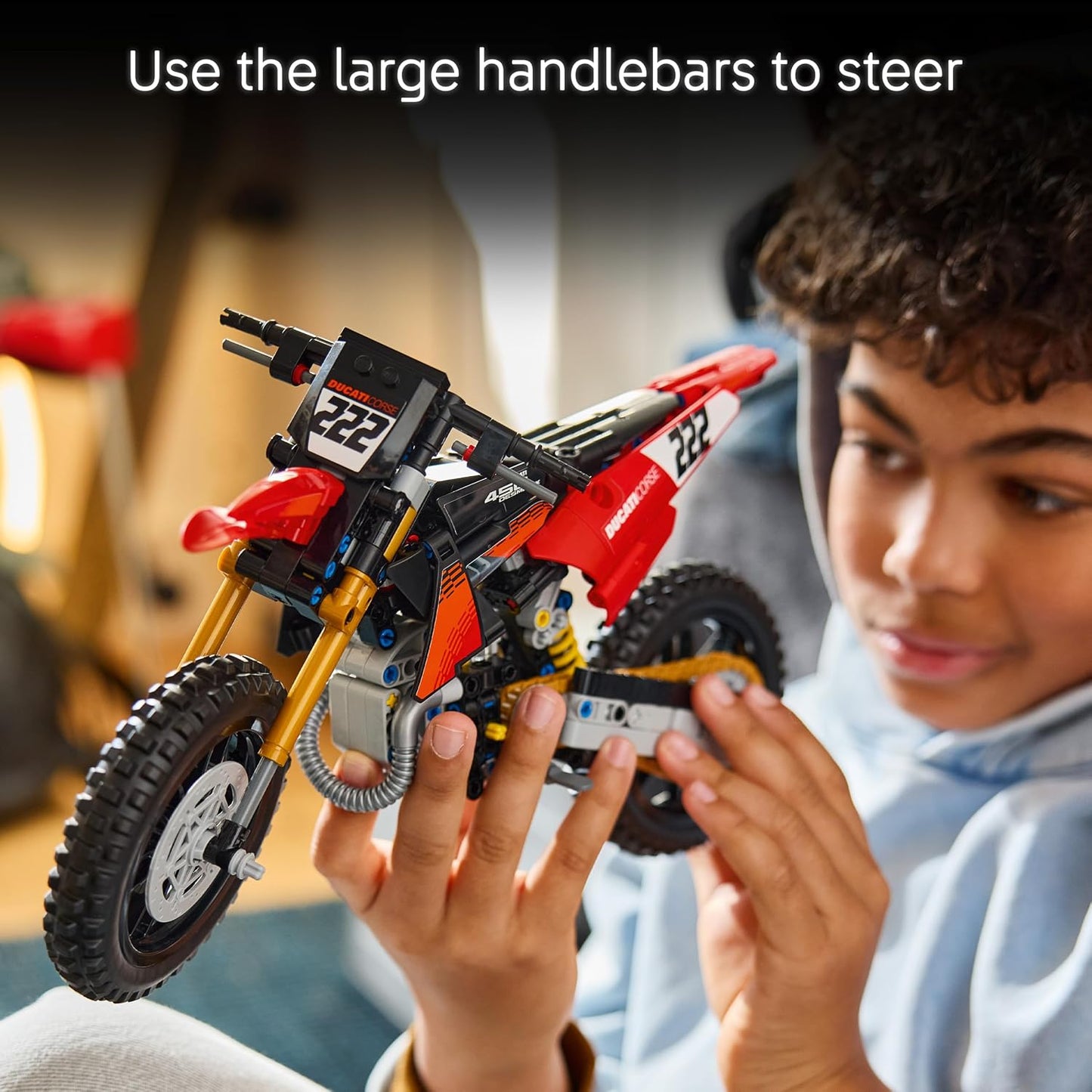 LEGO Kit de Modelo de Moto Technic Ducati Desmo450 MX Factory – inclui moto de brinquedo com motor de cilindro e suspensão – Decoração de mesa – Presente colecionável para meninos a partir de 10 anos – 42238