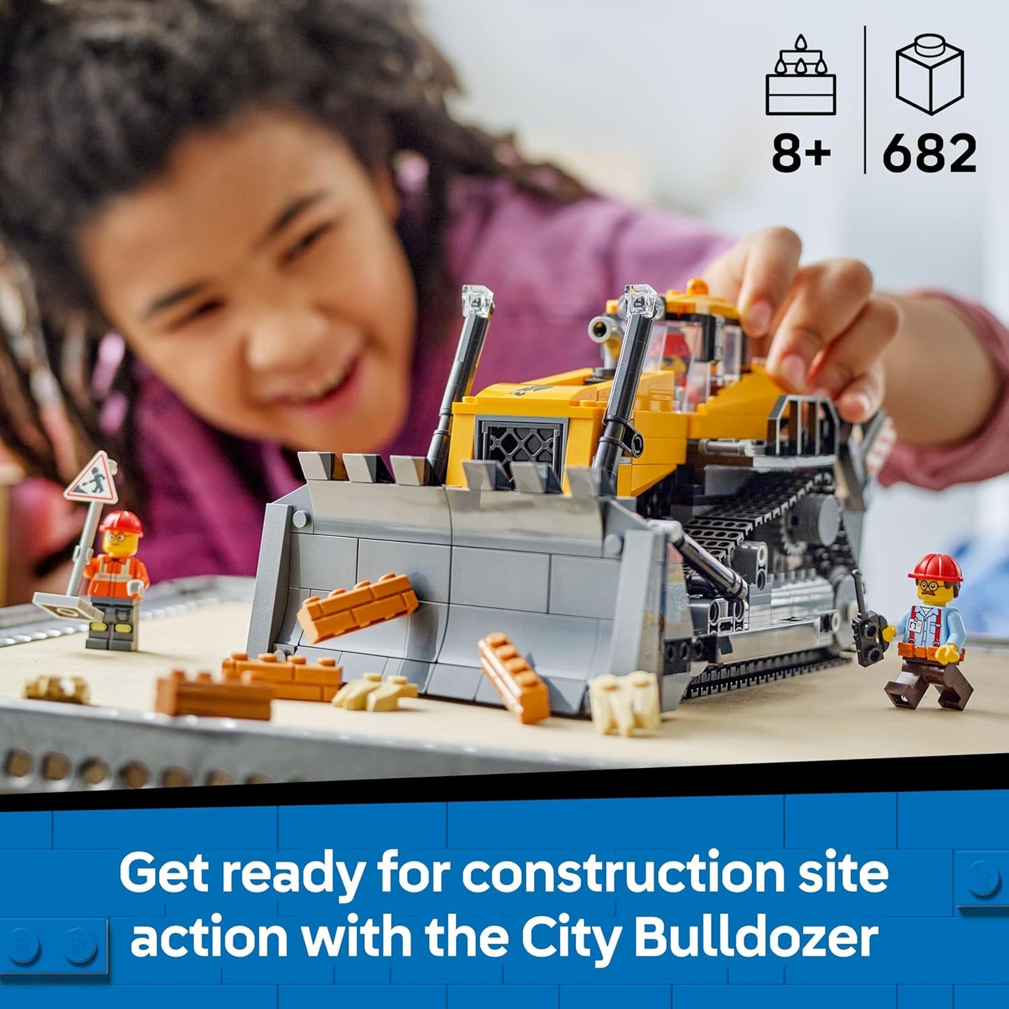 LEGO City - Trator Amarelo - Conjunto de Construção com Veículo Grande - Inclui 3 Minifiguras, além de Tijolos Soltos e Placas de Trânsito - Presente de Aniversário para Meninos a partir de 8 Anos - 60466