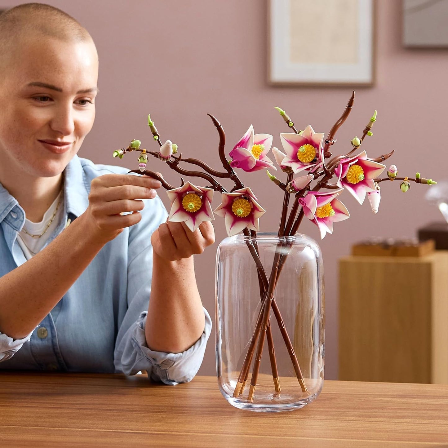 LEGO Botanicals Galhos de Magnólia - Conjunto de Flores Artificiais para Adultos - 5 Magnólias Artificiais para Decoração de Sala de Estar ou Quarto - Ideia de Presente DIY para Mulheres - 11510
