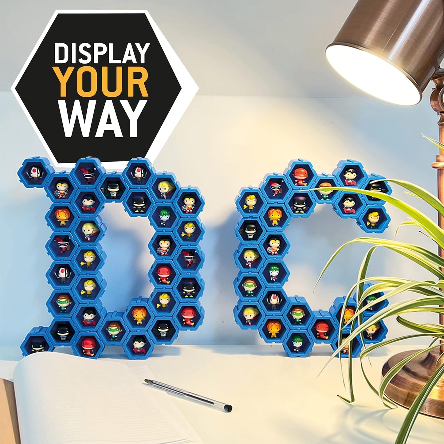 UAU! COISAS - Nano Pods DC Surprise Colecionável Conectável | Figura de Super-herói Acoplada a um Pod Conectável | Brinquedos para Crianças e Adultos | Colecione e Conecte Onda 1