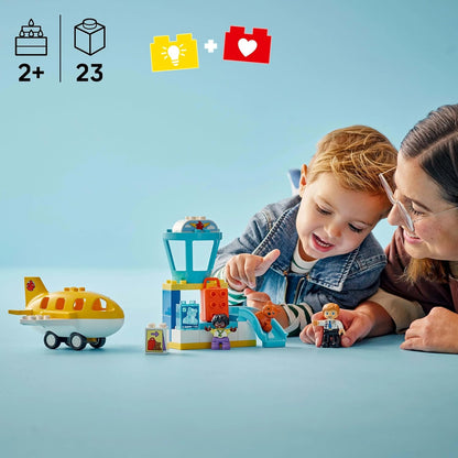 LEGO DUPLO Primeira Vez no Aeroporto - Brinquedo Educativo de Habilidades Motoras para Crianças, incluindo um Avião, 2 Bonecos e um Ursinho de Pelúcia - Presente de Aniversário para Meninos e Meninas a partir de 2 Anos - 10443