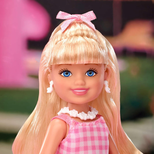 Barbie O Filme Chelsea - Conjunto Colecionável com 4 Bonecas, Incluindo Ken, Presidente e Gloria com Roupas Removíveis, JBH77