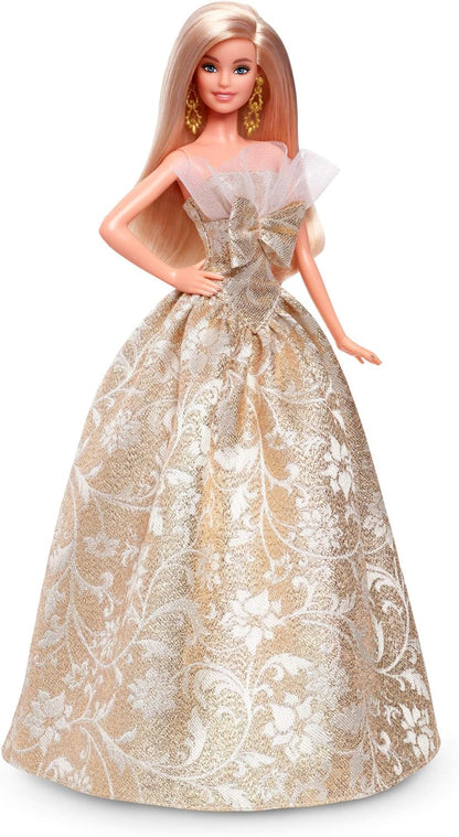Barbie Signature, Barbie Loira de Natal 2025, Vestindo Vestido Prateado e Dourado, Colecionável Sazonal em Embalagem e Suporte para Exibição, JBJ00