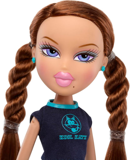 Bratz Boneca fashion Play Sportz Roxxi com acessórios