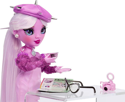 Rainbow High Shadow High Série 3 - Lavanda - Boneca Fashion Roxa - Roupa estilosa, cabelo extralongo, óculos e mais de 10 acessórios coloridos para brincar - Ideal para crianças de 4 a 12 anos e colecionadores.