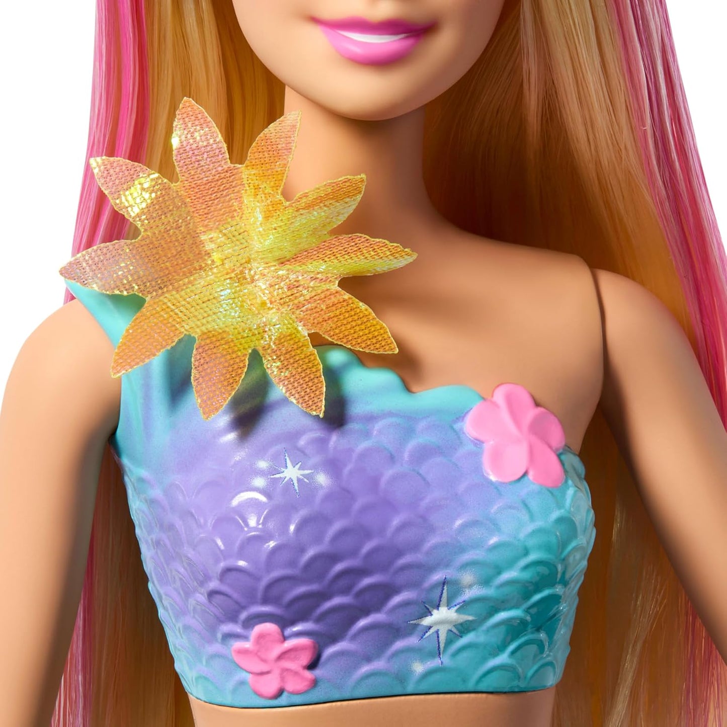Barbie Boneca Sereia com Flores Mágicas Surpresa, Cauda Ombré, Tiara de Pérolas e Cabelo Loiro Longo com Mechas Rosa, JDM72