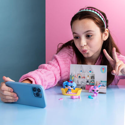 Littlest Pet Shop Petfluencer Super Salão | O conjunto Petfluencer contém 2 mini brinquedos LPS, 4 acessórios, 1 cenário, 1 cartão colecionável e 1 código virtual | Brinquedos colecionáveis para meninas e meninos