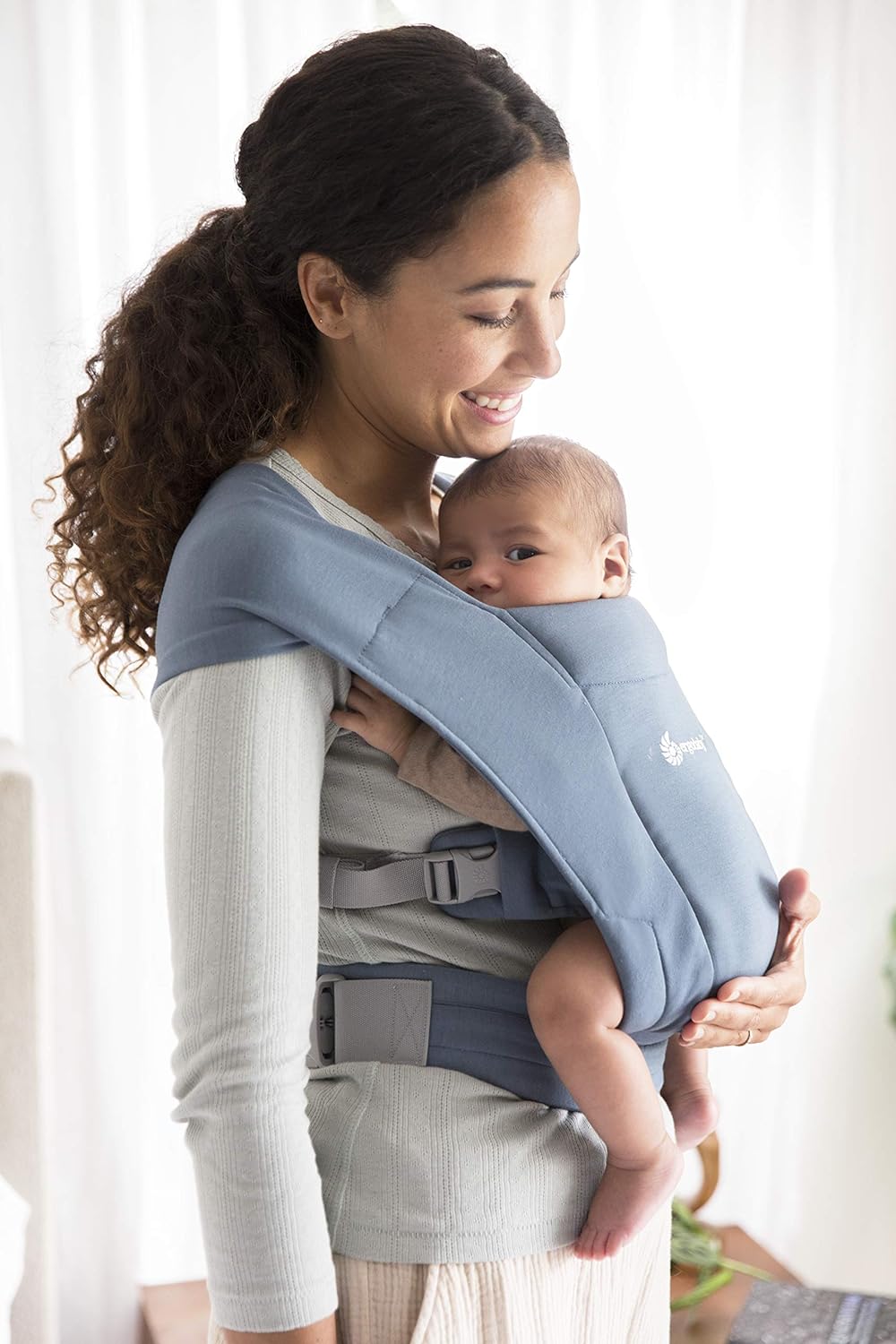 Ergobaby Embrace Canguru Porta-bebês para Recém-nascidos Extra Macio e Ergonômico - Oxford Blue