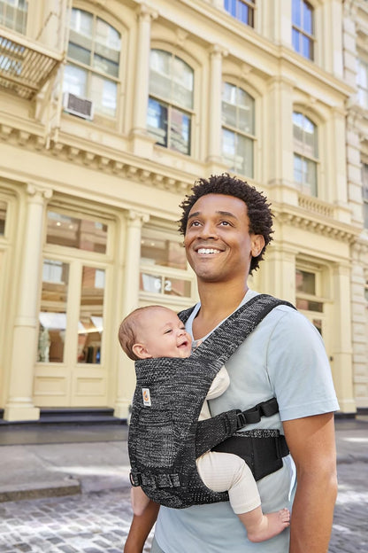 Ergobaby Porta-bebês Aerloom para recém-nascidos e crianças pequenas, porta-bebês ergonômico de 3 posições, na barriga ou nas costas, Formaknit (Onyx)