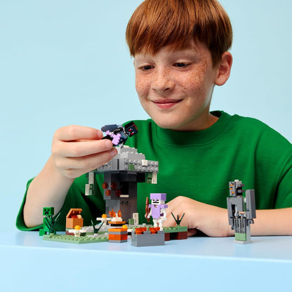 LEGO Minecraft O Jardim Pálido - Brinquedo em Miniatura com Minifigura Rangente e Figuras de Mobs Homem-Mariposa, Creeper e Esqueleto - Presente para Jogadores a partir de 7 Anos - 21586
