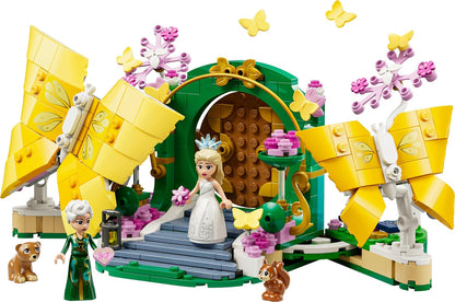 LEGO O Casamento da Glinda Malvada - Brinquedo de Construção com 2 Mini Bonecas e 2 Figuras de Borboletas Articuladas, além de Acessórios - Presente para Meninas a partir de 8 Anos e Fãs do Filme - 75688