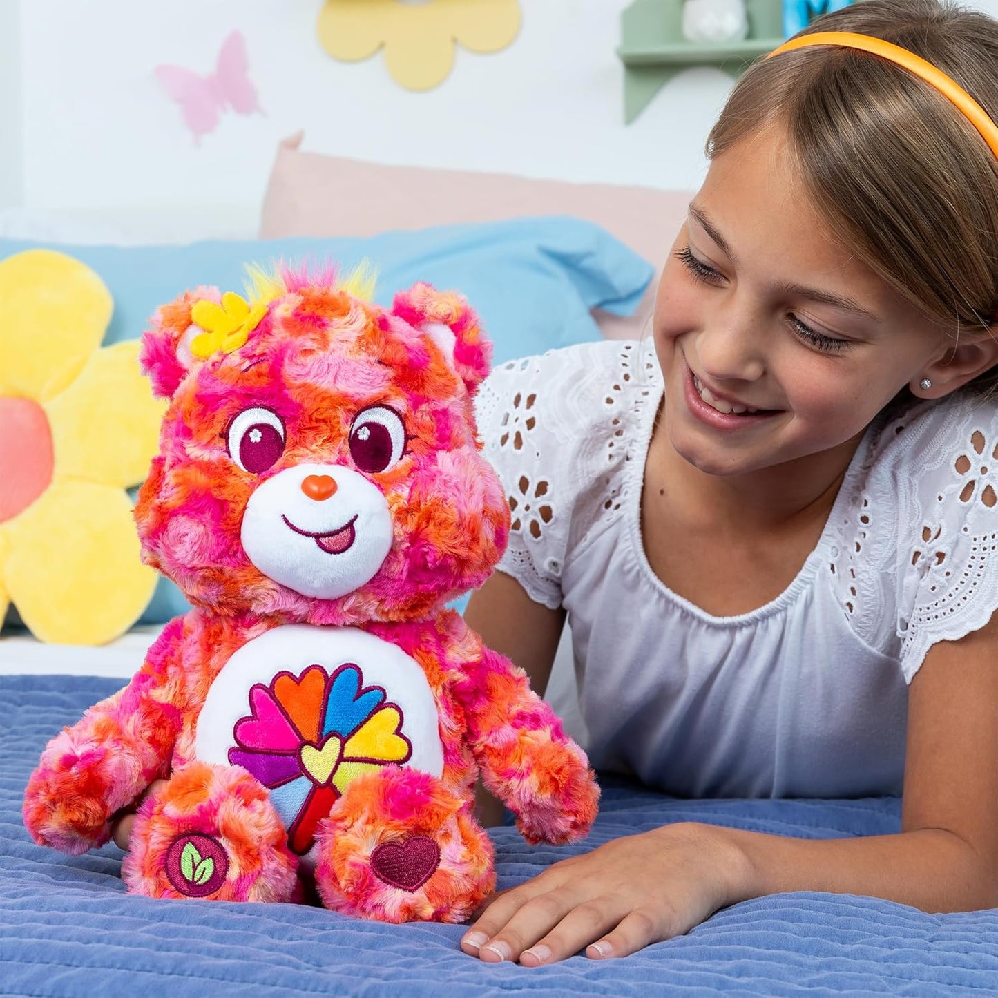 Care Bears , Flower Power Bear 35cm Medium Plush , Eco Friendly, Collectable Cuddly Toys for Children, Soft Toys for Girls Boys, Cute Teddies Suitable for Girls and Boys Ages 4+