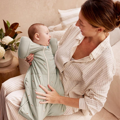Love To Dream™ Saco de Transição Swaddle UP™, Grande (8,5-11 kg) - Verde Oliva | Ajuste perfeito com abas removíveis | 2,5 Tog | Ideal para inverno e outono (16-20 °C) | Algodão lavável à máquina com zíper duplo