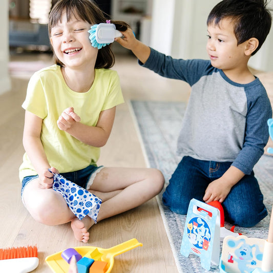 ¡Las pistas de Melissa y Doug Blue y tú! Juego de tiempo de limpieza | Juguete de juego de rol para niños | Limpieza de juguetes infantiles | 3 y superiores | Regalo para niños o niñas