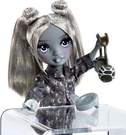 Rainbow High Shadow High Girl's Night - Luna Madison - Boneca Fashion em tons de cinza de 28 cm, com cabelo e roupa cinza, acessórios e pente - para colecionadores e crianças a partir de 4 anos.