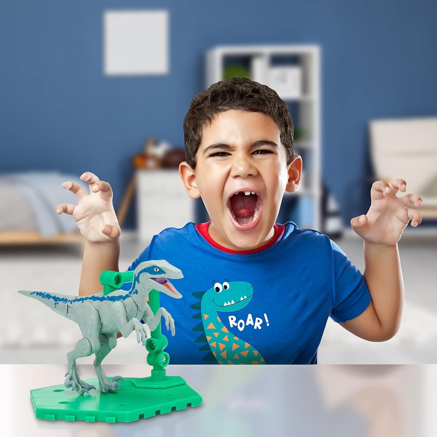 UAU! COISAS - Brinquedos de dinossauro Jurassic World MovieMates | Boneco de ação azul hiperarticulado e aplicativo | Brinquedos oficiais de dinossauro Jurassic World e Dominion para maiores de 3 anos