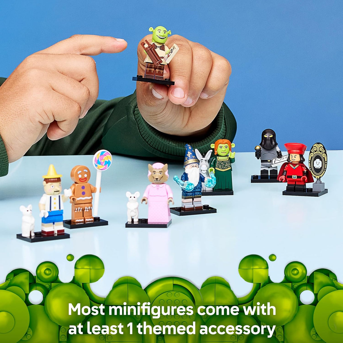 LEGO Minifigures Série Shrek 71053 | Brinquedos para meninos e meninas a partir de 6 anos, embalagem surpresa (blind box), contém 1 de 12 personagens colecionáveis, ideal para lembrancinhas de festa, uma ótima opção de presente pequeno...