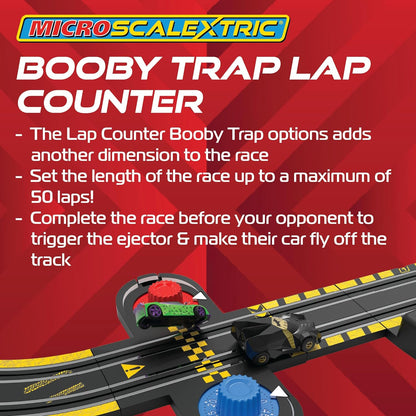 Scalextric Micro Scalextric - Batman vs The Riddler - Conjuntos de corrida movidos a bateria, pistas de corrida de Slot Car para crianças de 4 anos ou mais, inclui 2 carros, 1 conjunto de pistas, 1 base de bateria, 2 controladores e gráfico de pista