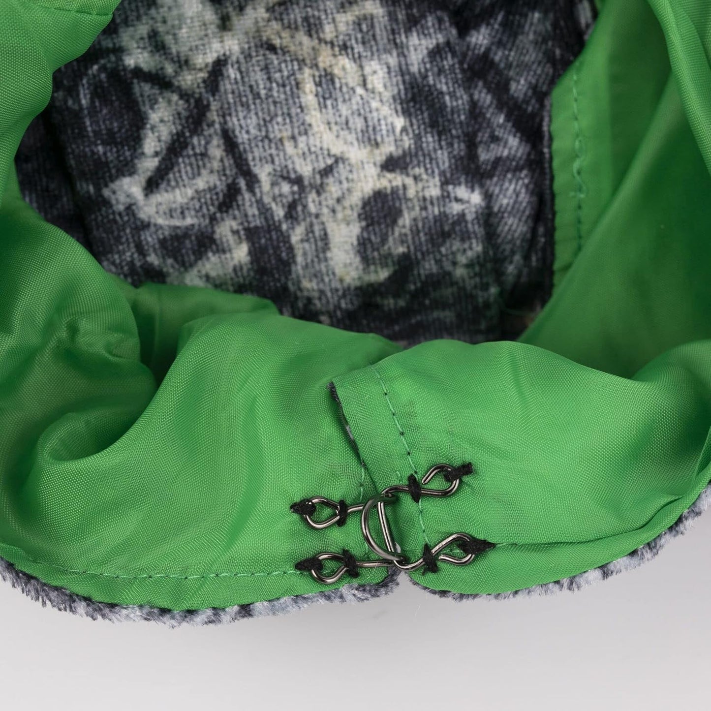 UAU! STUFF Capa de Invisibilidade Júnior Harry Potter Real FX | Presentes e Brinquedos Oficiais de Cosplay do Mundo Mágico | Capa de RPG e Acessório de Fantasia para Fãs de Harry Potter, Meninas e Meninos