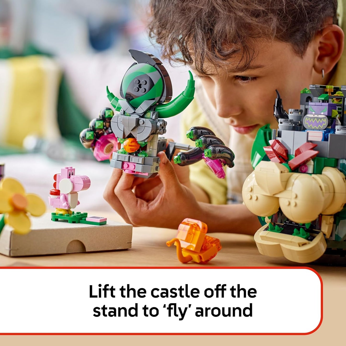 LEGO Super Mario Príncipe Florian e Castelo Bowser - Brinquedo interativo com 4 figuras, incluindo Yoshi rosa, e um suporte para brincar e exibir - Presente perfeito para crianças a partir de 9 anos - 72042