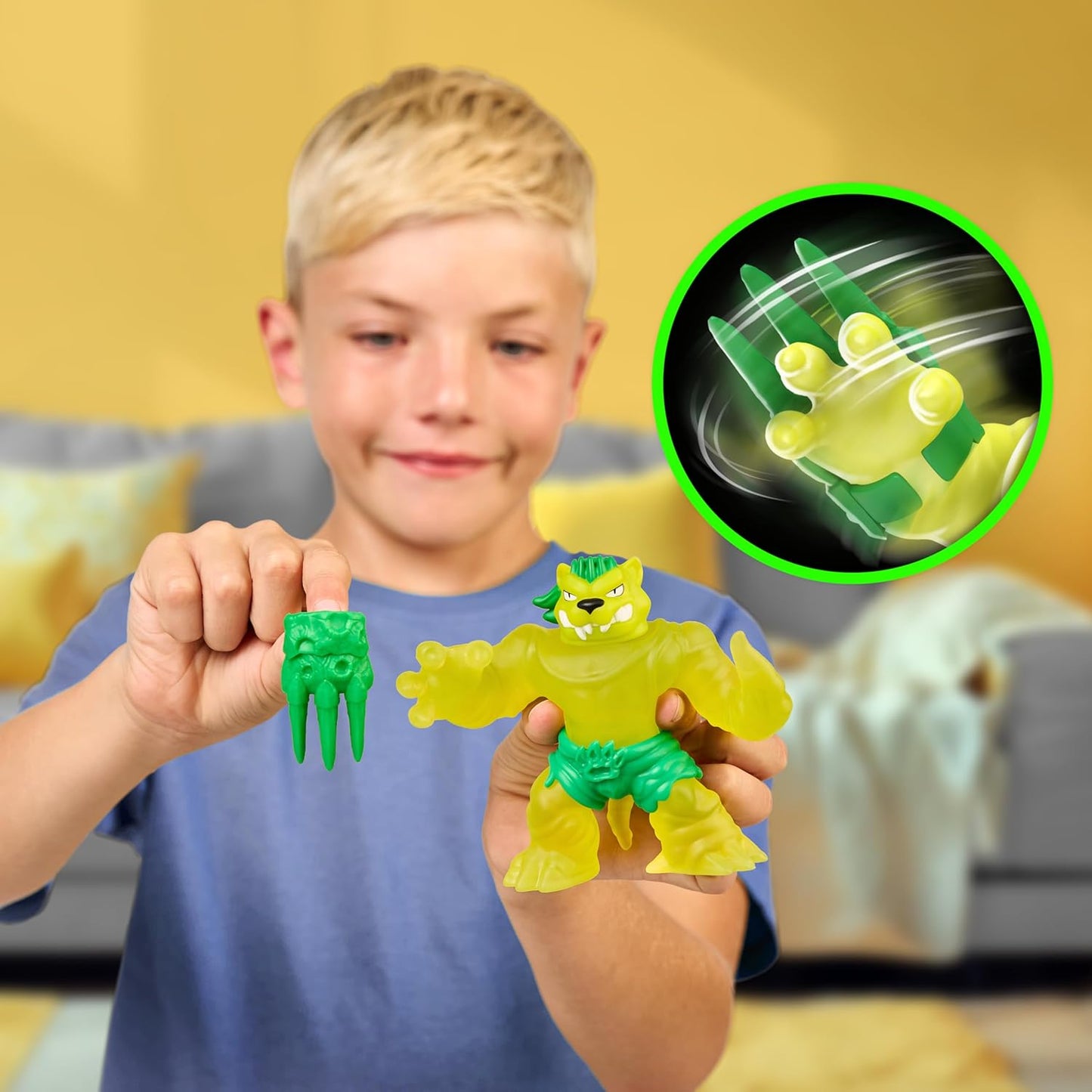 Heróis de Goo Jit Zu Meteor Madness, Figura de Ação Jagooar Elástica, com Recheio Exclusivo de Goo Elástico e Manopla de Batalha de Meteoros.