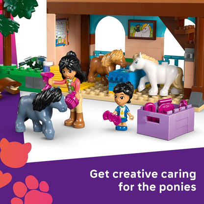 LEGO Friends Rancho e Estábulo de Pôneis - Inclui 3 figuras de cavalos, 4 mini bonecas e um gato, além de acessórios divertidos - Presente criativo para meninas a partir de 7 anos - 42654