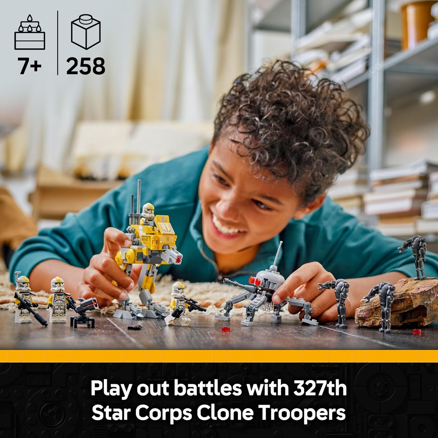 LEGO Star Wars 75431 Pacote de Batalha de Soldados Clones do 327º Corpo Estelar - Brinquedo colecionável com 4 minifiguras, 3 figuras de droides de batalha e um AT-RT - Presente para meninos a partir de 7 anos e fãs de A Vingança dos Sith