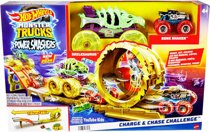 Hot Wheels Monster Trucks Juego de pistas con 2 camiones de juguete: Skelesaurus grande y Bone Shaker en escala 1:64, desafío Charge &amp; Chase con 2 autos destrozados