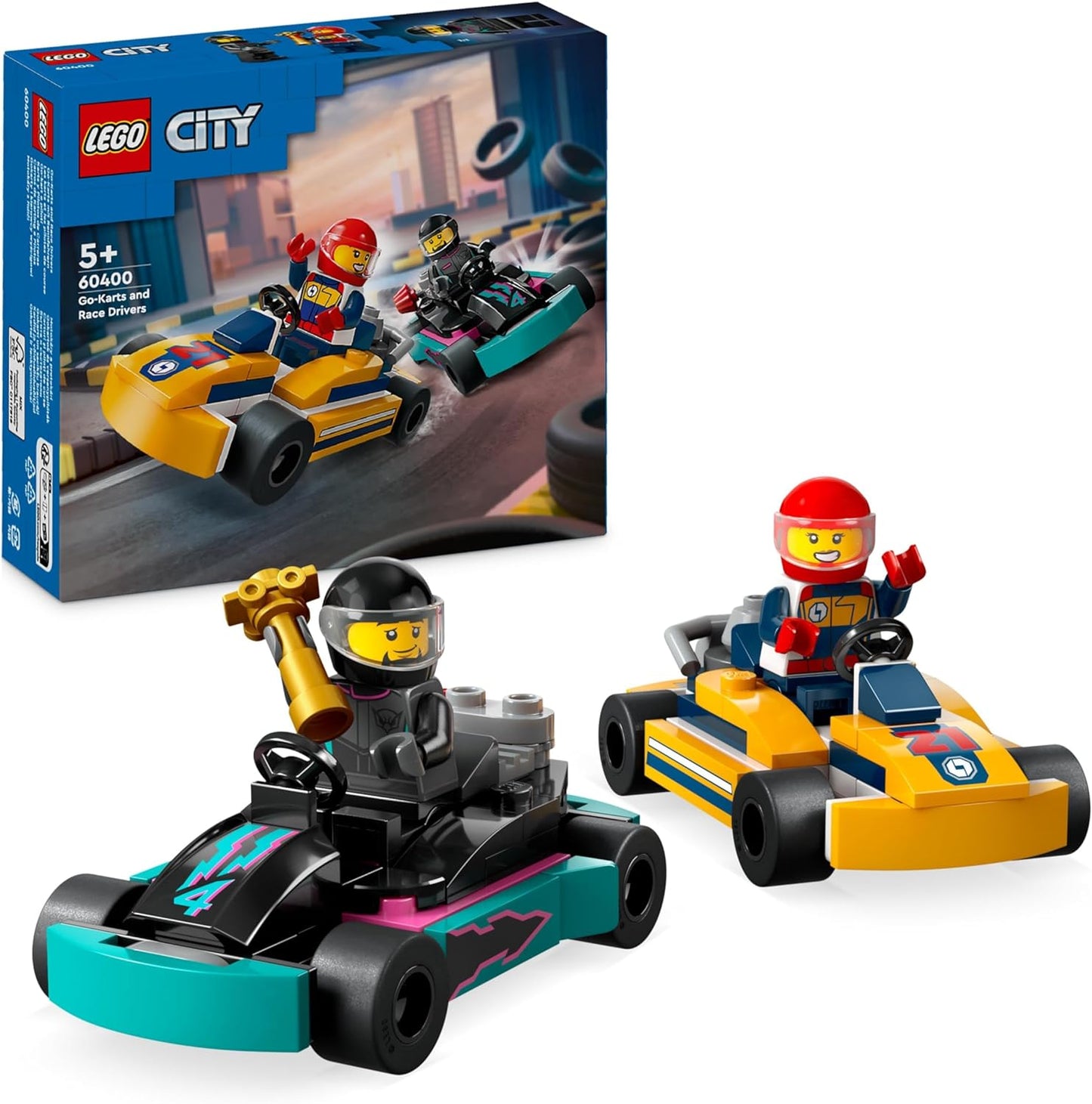 LEGO Conjunto de construção de brinquedo, veículo e transportador para carro de corrida urbano e caminhão transportador de carro para meninos e meninas de 6 anos ou mais com rampa de carregamento ajustável, minifiguras de piloto e motorista, presente
