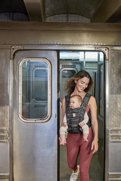 Ergobaby Porta-bebês Aerloom para recém-nascidos e crianças pequenas, porta-bebês ergonômico de 3 posições, na barriga ou nas costas, Formaknit (Onyx)