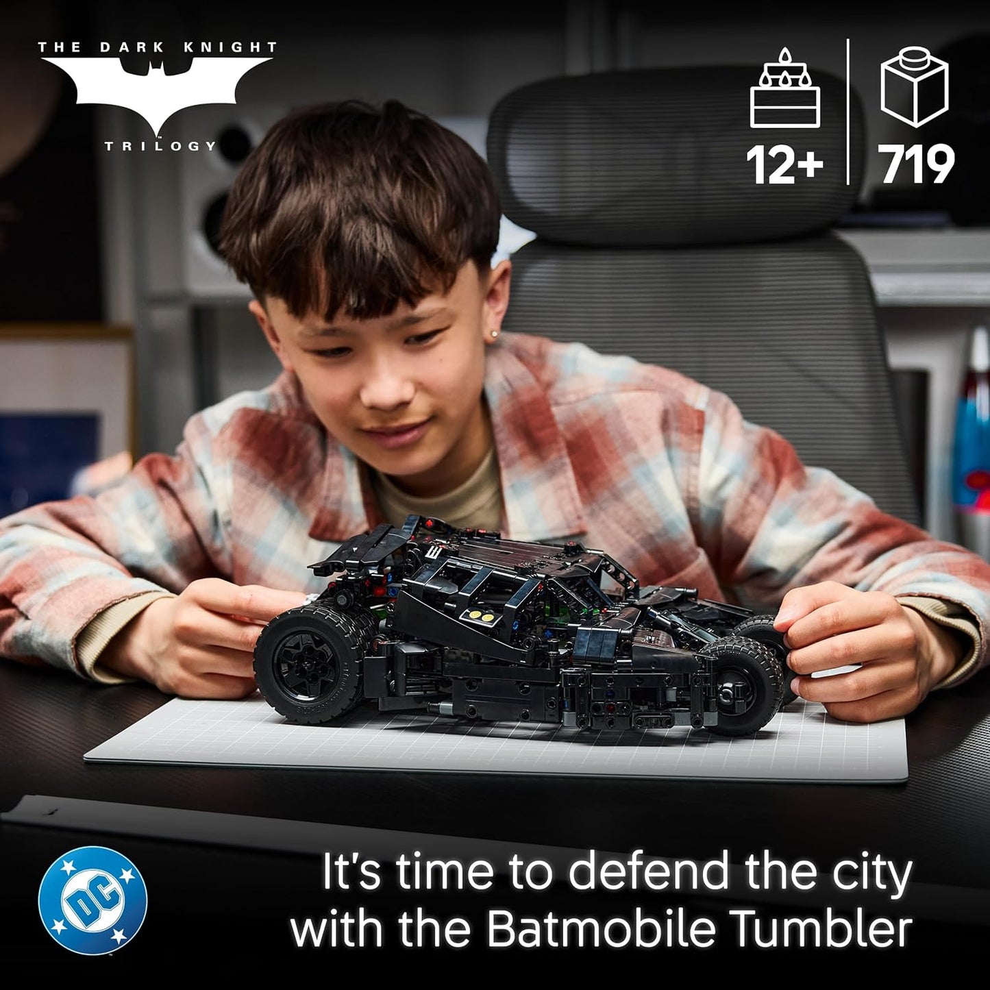 LEGO Technic Batmóvel Tumbler – Carrinho de Controle Remoto – Kit de Modelo do Batman com Direção e Luzes Funcionais – Presente de Aniversário para Meninos a Partir de 12 Anos e Fãs Adolescentes da DC – 42239