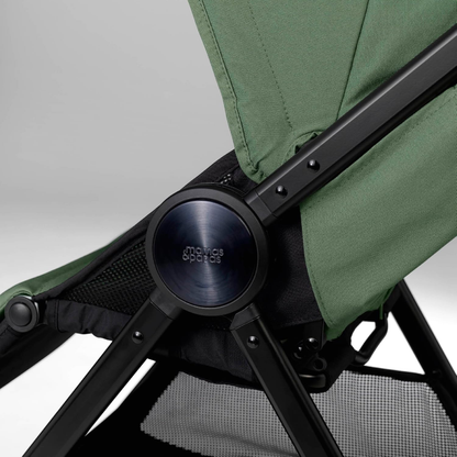 Mamas & Papas Libro, carrinho de viagem leve, dobrável com uma mão, arrumação compacta, assento reclinável, recém-nascido a 4 anos, verde-claro