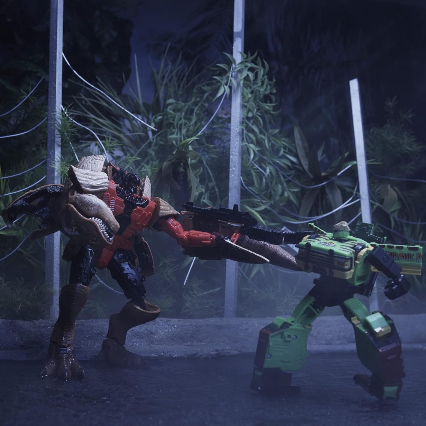Transformers Generations Collaborative: Jurassic Park Mash-Up, Tyrannocon Rex e Autobot JP93, para maiores de 8 anos.