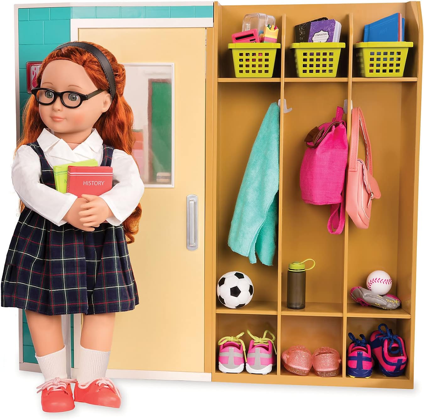 O nosso conjunto de brinquedos escolares Generation Awesome Academy totalmente abastecido para bonecas de 45 cm, inclui uma variedade de acessórios de sala de aula realistas para maiores de 3 anos