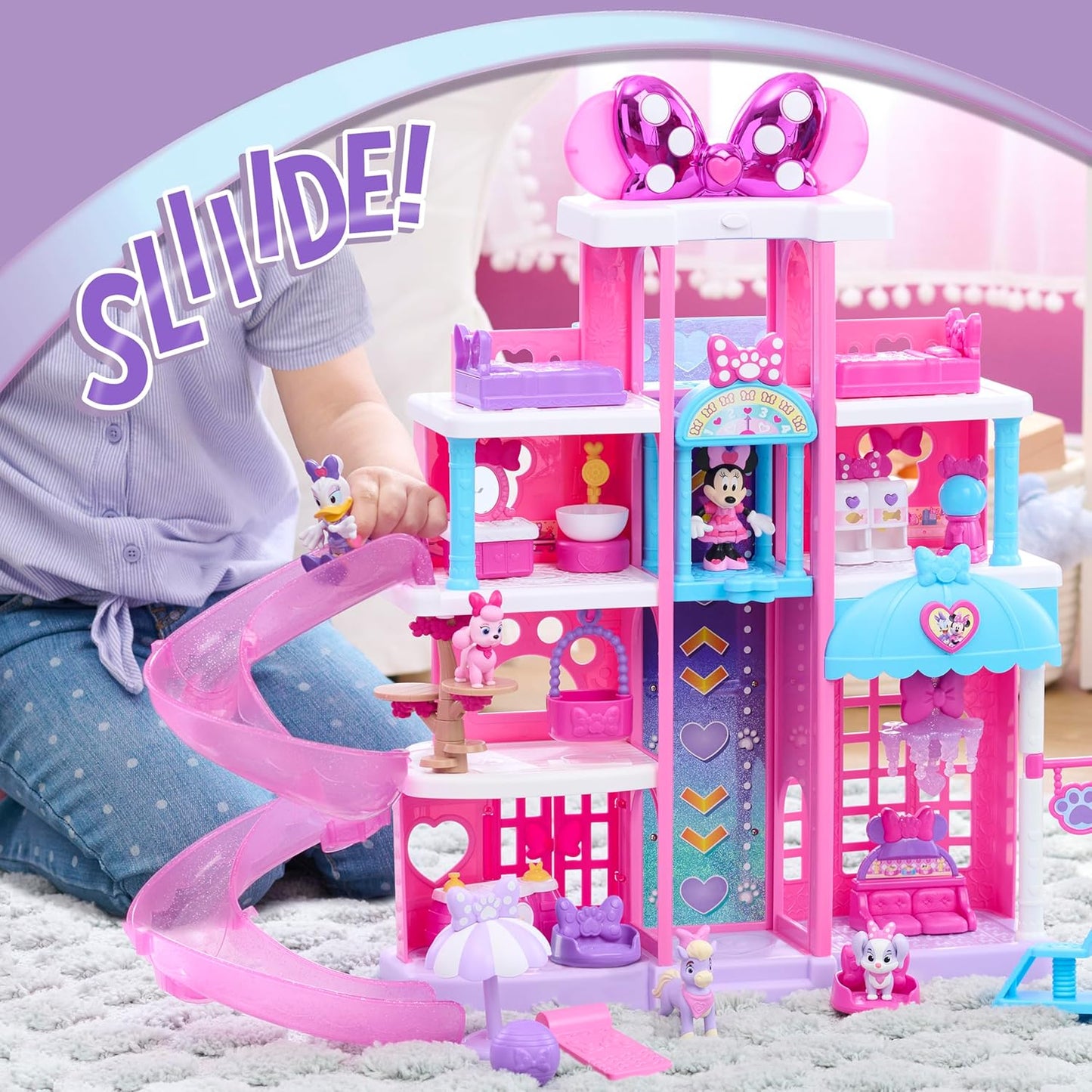 Just Play, Conjunto de hotel para animais de estimação da Minnie Mouse da Disney Jr. da com 23 peças e 51 cm de altura, para crianças a partir de 3 anos.