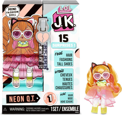 L.O.L. Surprise! JK Mini Fashion Doll - 15 surpresas, roupas e acessórios - colecionáveis - Neon Q.T.