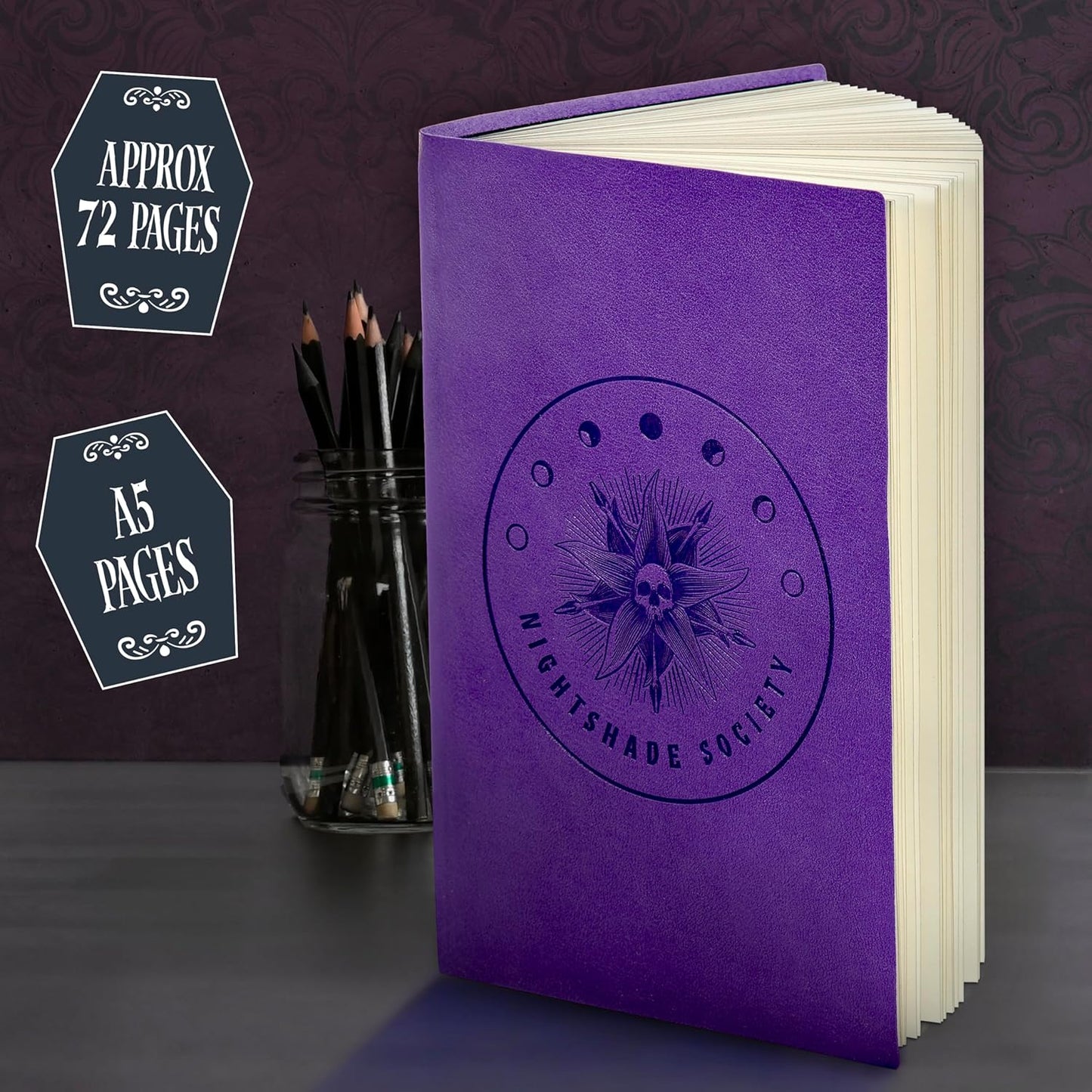 UAU! COISAS Diário Secreto de Wednesday Addams | Desvende Segredos Invisíveis usando a Luz UV incluída | Conjunto Premium de Caderno e Caneta Nevermore | Para Fãs de Séries da Netflix | Licenciado Oficialmente pela MGM