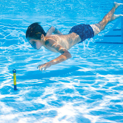 Zoggs Brinquedos de piscina Dive Sticks, bastões de mergulho para construção de confiança, brinquedos seguros para piscina, bastões de mergulho para diversão na natação, brinquedos de natação Zoggs para crianças, azul/limão/laranja (3 unidades)