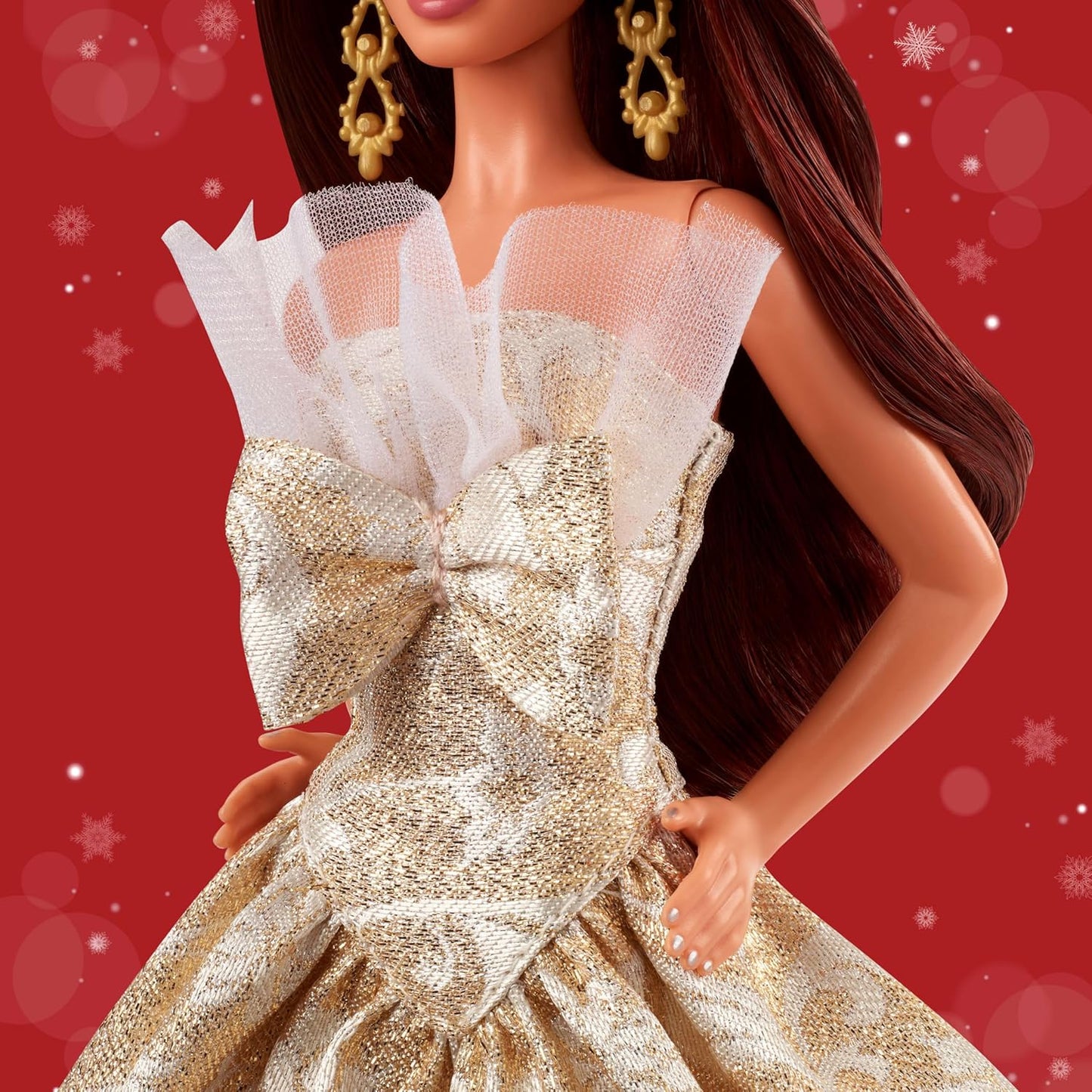 Barbie Signature, Boneca Fashion de Cabelo Preto para as Festas de Fim de Ano de 2025, Vestindo Vestido Prateado e Dourado, Brinquedo Colecionável Sazonal em Embalagem Exibível, JBJ01