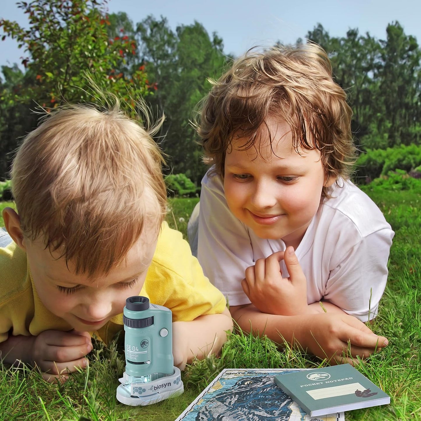 UAU! COISAS - Conjunto Jurassic World Dominion Explorer | Microscópio, mapa e diário infantil | Brinquedos oficiais de dinossauros do Jurassic World para crianças a partir de 5 anos