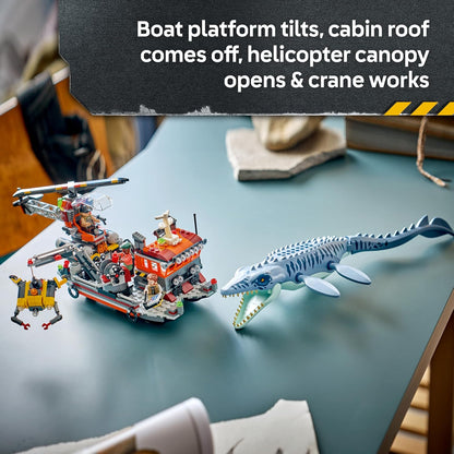 LEGO Brinquedo Jurassic World Ataque do Mosassauro ao Barco – Navio de Carga, Figura de Dinossauro, Helicóptero e 3 Minifiguras – Presente de Aniversário para Meninos e Meninas a partir de 7 Anos e Fãs do Filme – 77983