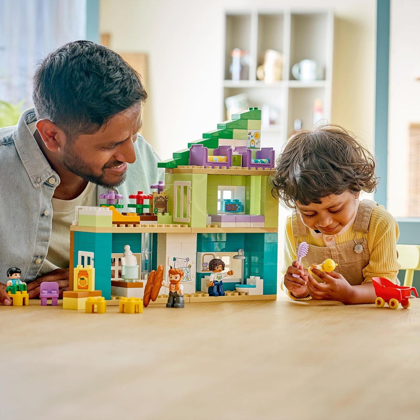 LEGO DUPLO 3 em 1 Casa Moderna com Figuras - Brinquedo Educativo para Desenvolvimento da Coordenação Motora em Crianças - Conjunto Montessori Interativo com Acessórios para Casa de Bonecas Presente para Meninas e Meninos a partir de 2 Anos 10470