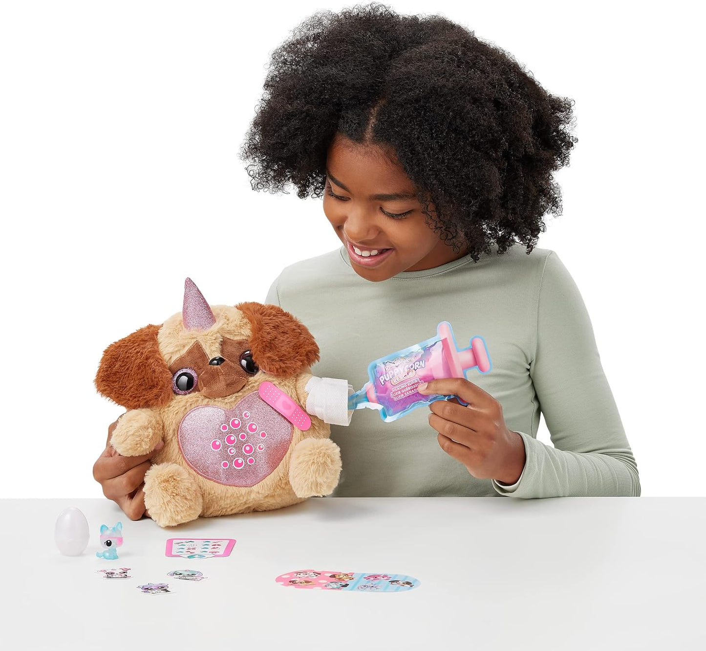 Rainbocorns Puppycorn Rescue Surprise, Peaches the Sausage - Pelúcia colecionável - Mais de 12 surpresas, coração destacável, adesivos, slime de seringa, idades 3+ (Salsicha)