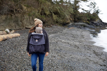 Ergobaby Funda de invierno, protección contra la lluvia y el frío con forro polar para todos los portabebés Ergobaby, protección para todo tipo de clima con funda repelente al agua, antracita