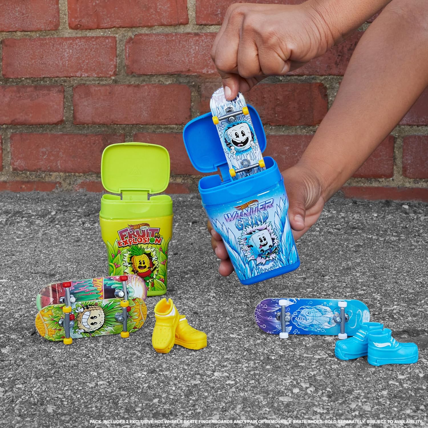 Hot Wheels スニーカー 2足セット Tênis Hot Wheels Skate Boys Vermelho - Compre Agora | Dafiti Brasil