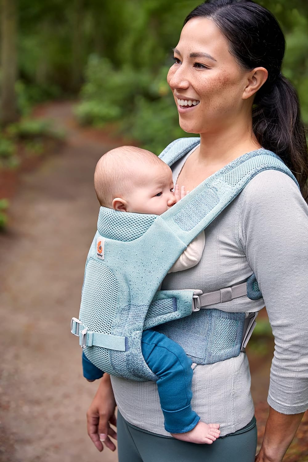 Ergobaby Porta-bebês Aerloom para bebês até crianças pequenas, bolsa ergonômica para carregar bebês em 3 posições feita de material formaknit, abeto