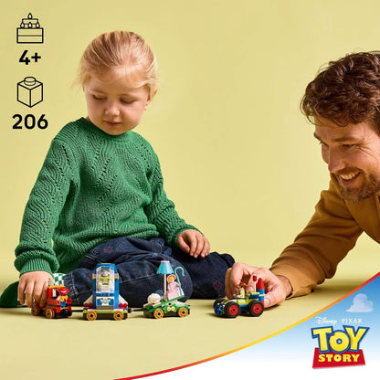 LEGO ǀ Disney e Pixar Toy Story Celebration Trem e Carro RC Conjunto de Construção de Brinquedo com Minifiguras Woody, Buzz Lightyear, Jessie e Bo Peep - Presente de Aniversário para Meninos e Meninas a partir de 4 Anos - 43264