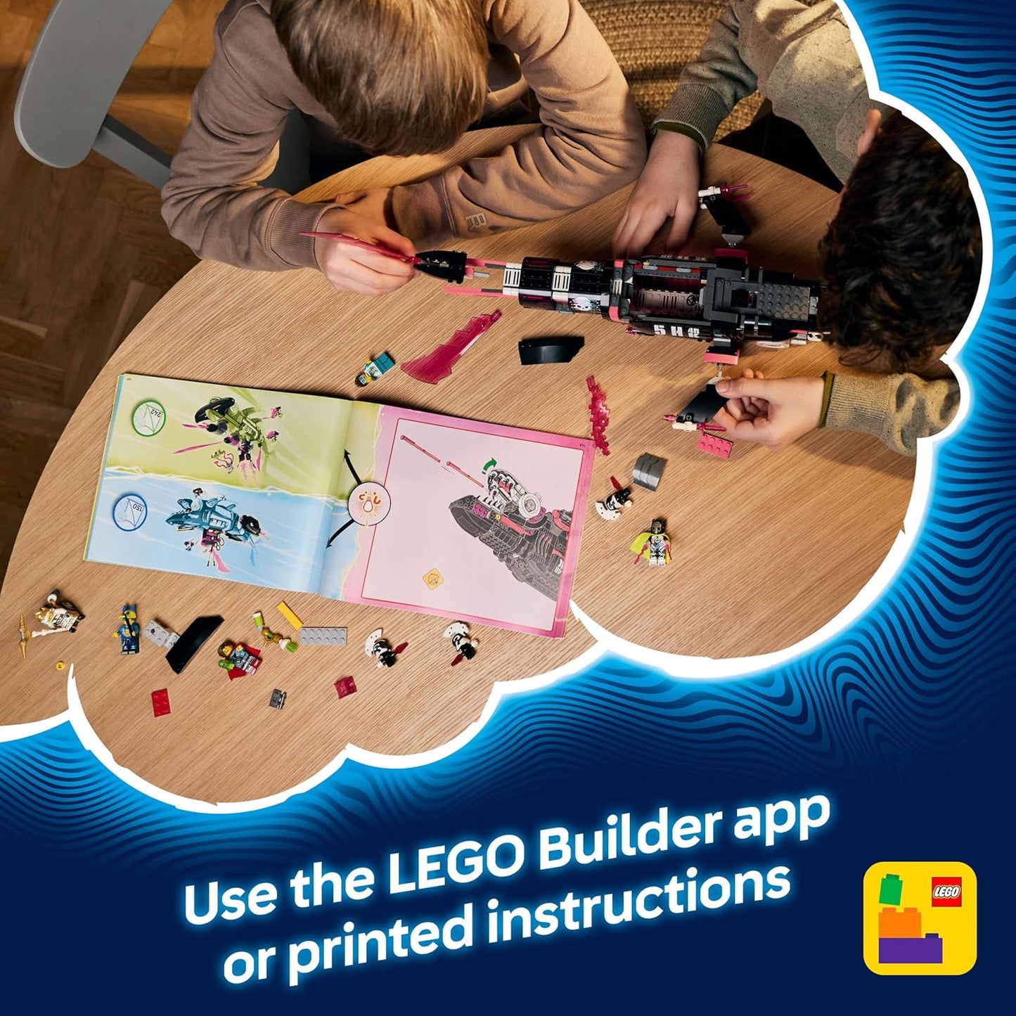 LEGO DREAMZzz 2 em 1 Nightmare Shark Submarino - Conjunto Modular com 2 Opções de Construção, 2 Aviões Destacáveis e 5 Minifiguras, incluindo Mateo e Astrid - Presente Criativo para Meninos e Meninas a partir de 9 Anos - 71500