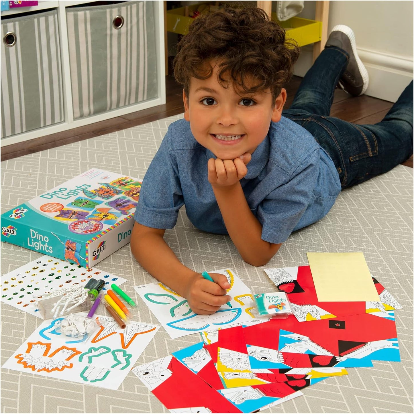 Galt Toys Dino Lights Origami LED Dinosaur Creative Craft Kit, Galt, Luzes de Fada, Kits de Artesanato para Crianças, Idades 5 Anos Acima, Médio, Galt Luzes de Flores - Conjunto de Artesanato e Artesanato Infantil Creative Cases